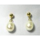 Toute de douceur, paire de boucles d'oreilles or et perles poires